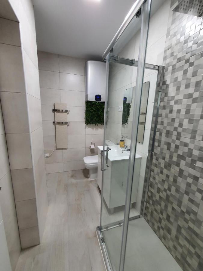 Apartamento Pet-Friendly En Atocha By Bebalmy Apartman Madrid Kültér fotó